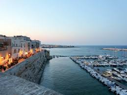 “We are a beautiful mosaic” in Italy